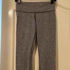 Lululemon Wunder under crops